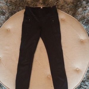 Lululemon invigorate black leggings